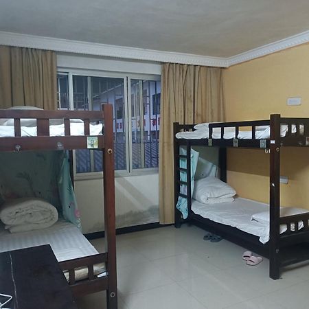 Yangshuo How Flowers Hostel Экстерьер фото