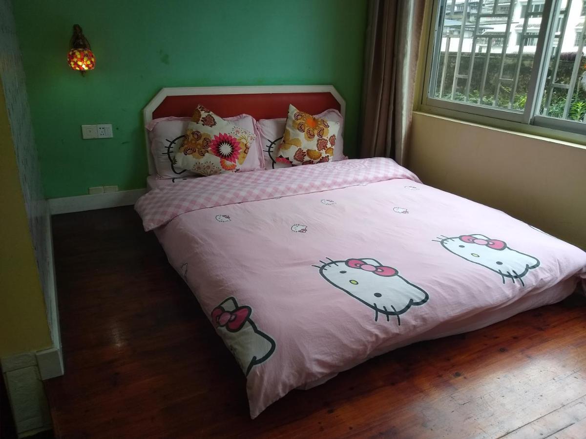 Yangshuo How Flowers Hostel Экстерьер фото