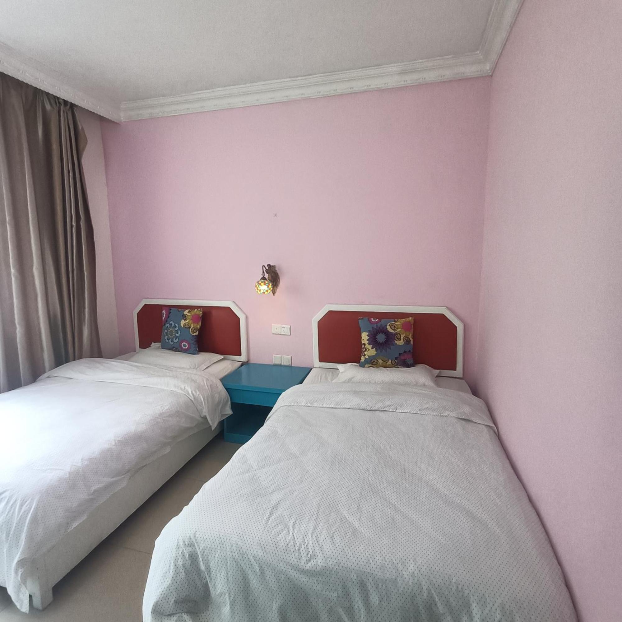 Yangshuo How Flowers Hostel Экстерьер фото