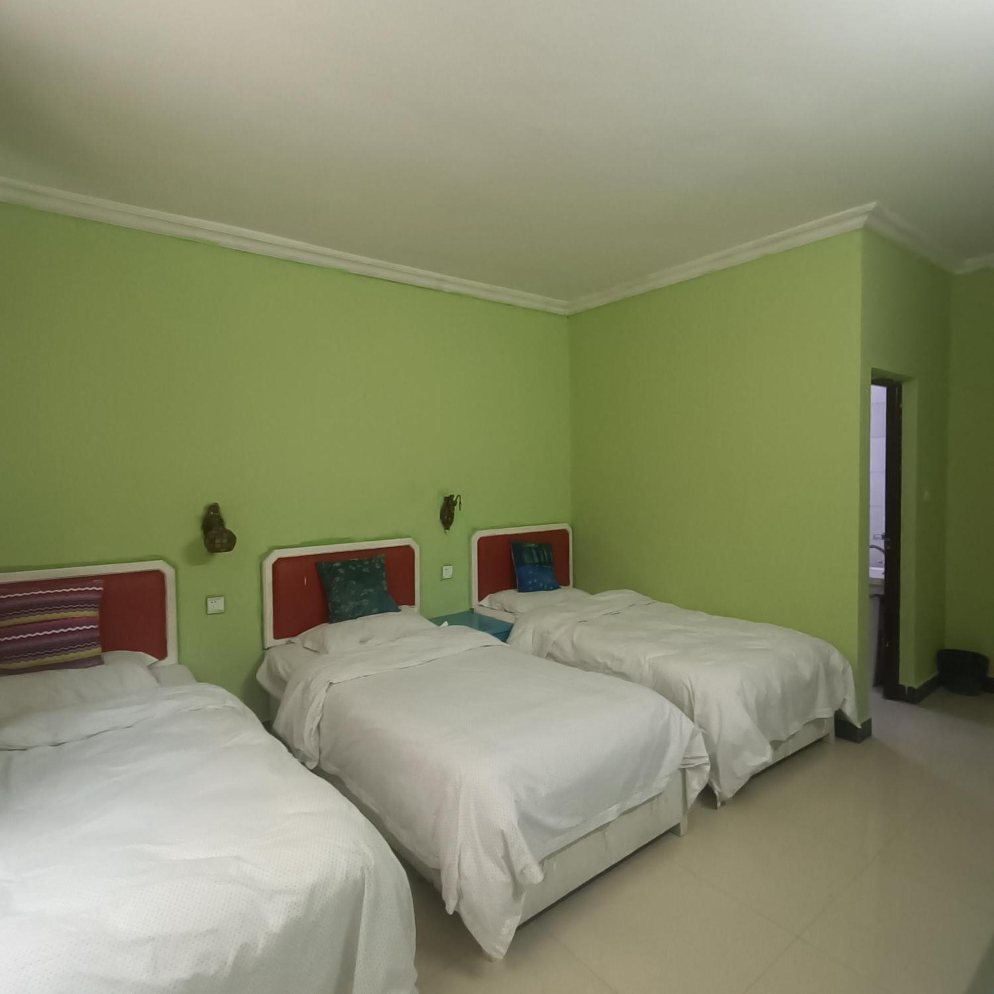 Yangshuo How Flowers Hostel Экстерьер фото