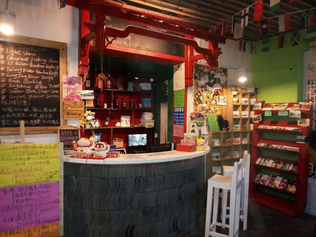 Yangshuo How Flowers Hostel Экстерьер фото